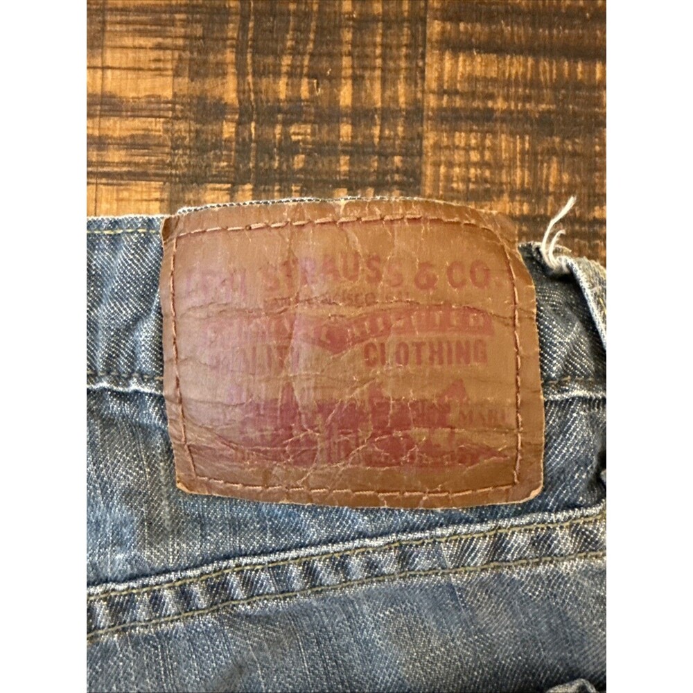 Vintage Levi's 514 Shorty Shorts Womens 29x32 Cut Off Slim Straight Blue Cotton - Picture 6 of 6